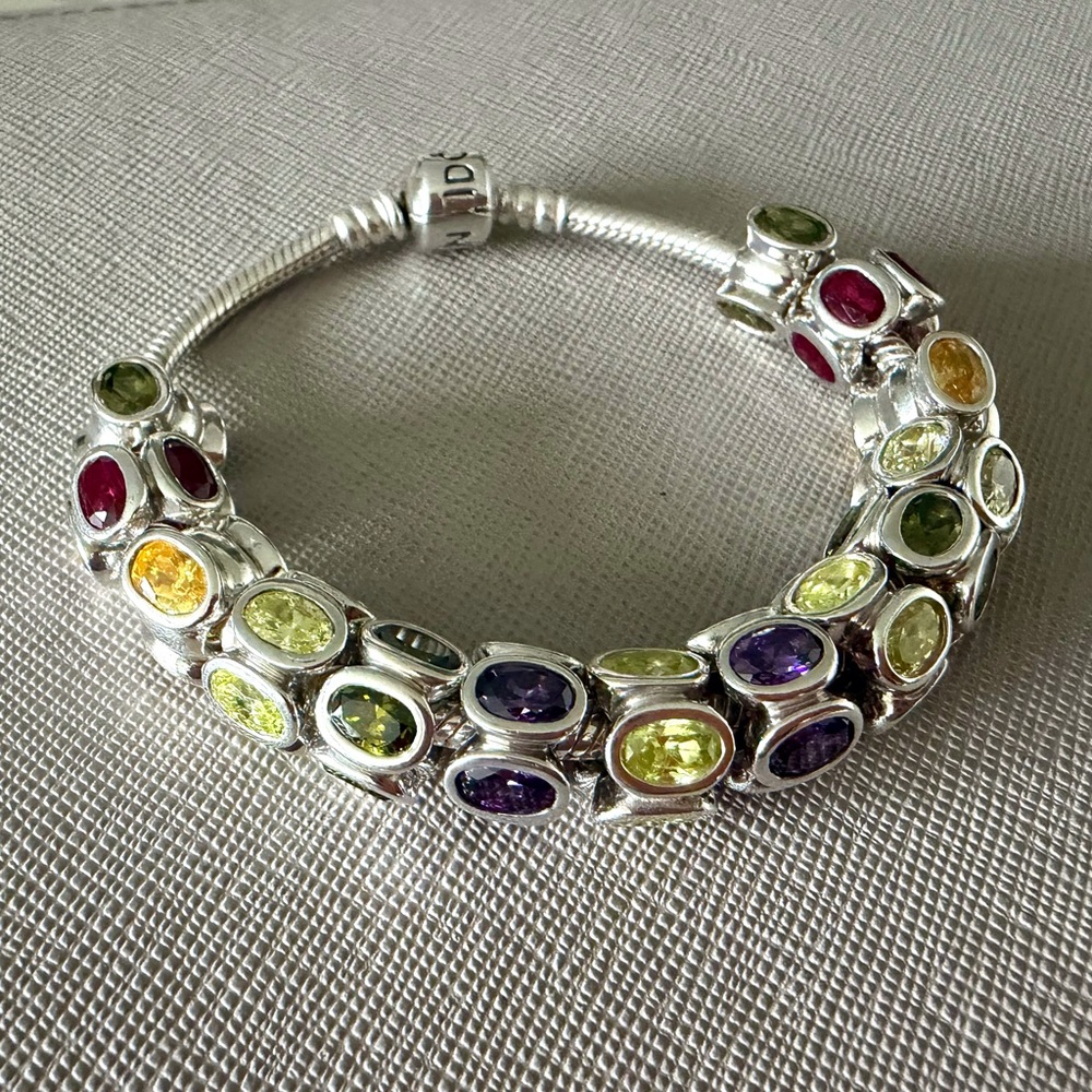 Retired Pandora Oval Lights Charms